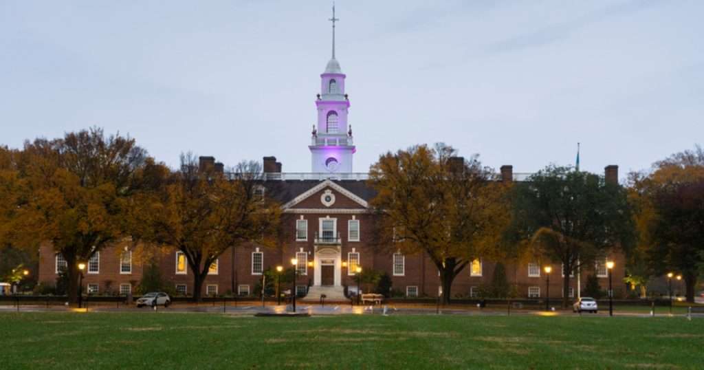 Delaware State Capitol at sunset.